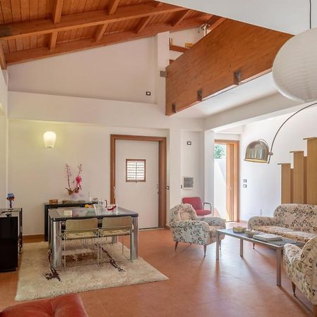 Villa Mendolia Ai Caracoli Termini Imerese Kültér fotó