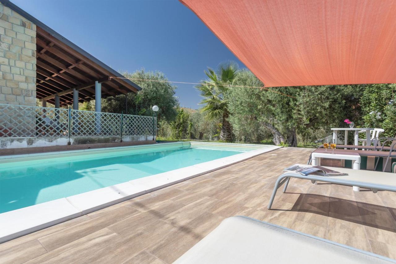 Villa Mendolia Ai Caracoli Termini Imerese Kültér fotó